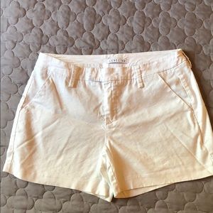 Level 99 Cassandra Shorts Tab Front White Linen 29